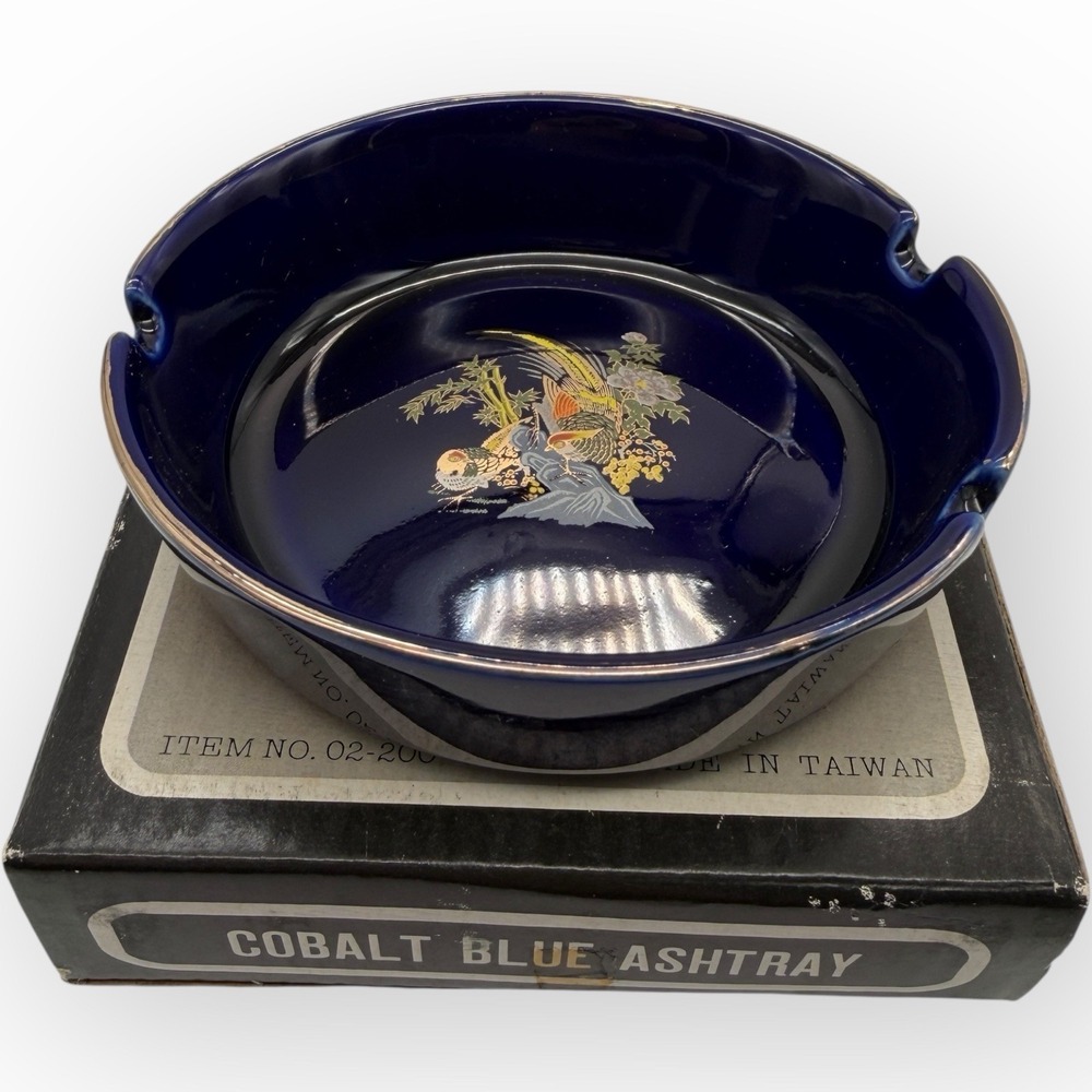 Ashtray Hand Painted Peacock, Made‎ In Japan, Cobalt Blue Round 4.5" Vintage